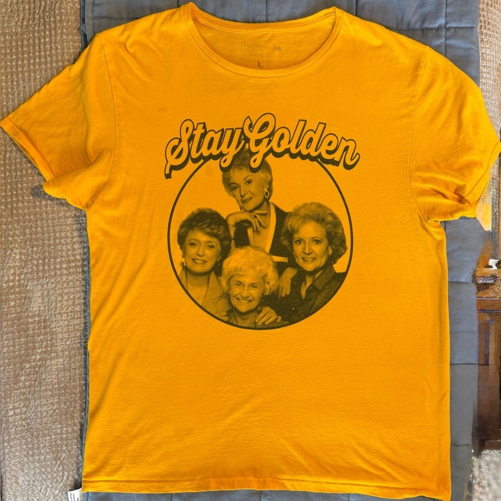 💅 Golden Girls Stay Golden Mustard Graphic Tee Size Large - Picture 3 of 8